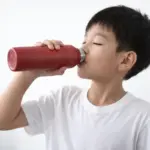 1000 ML Stainless Steel Water Bottle with Leak-Resistant Cap (Red) - Image 2